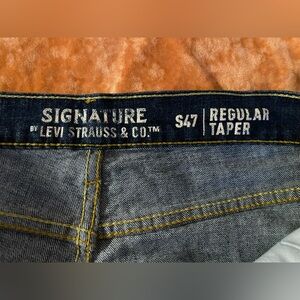 🍄Levis Signature Size 30x30 S47 Regular Taper Men's Stretch Denim Jeans